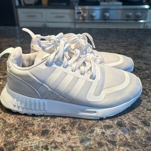 Adidas Multix Sneakers